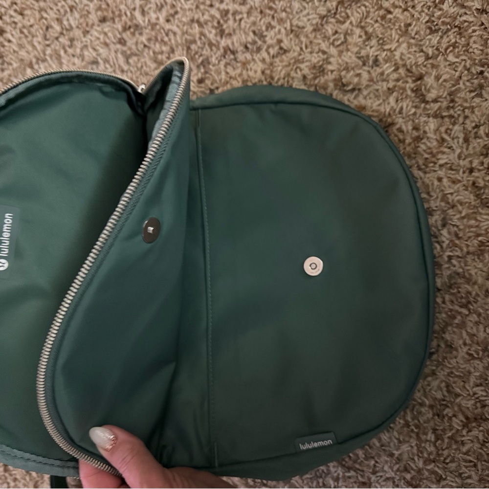 Green New (without tags) Lululemon All Night Festival Micro 2L bag.